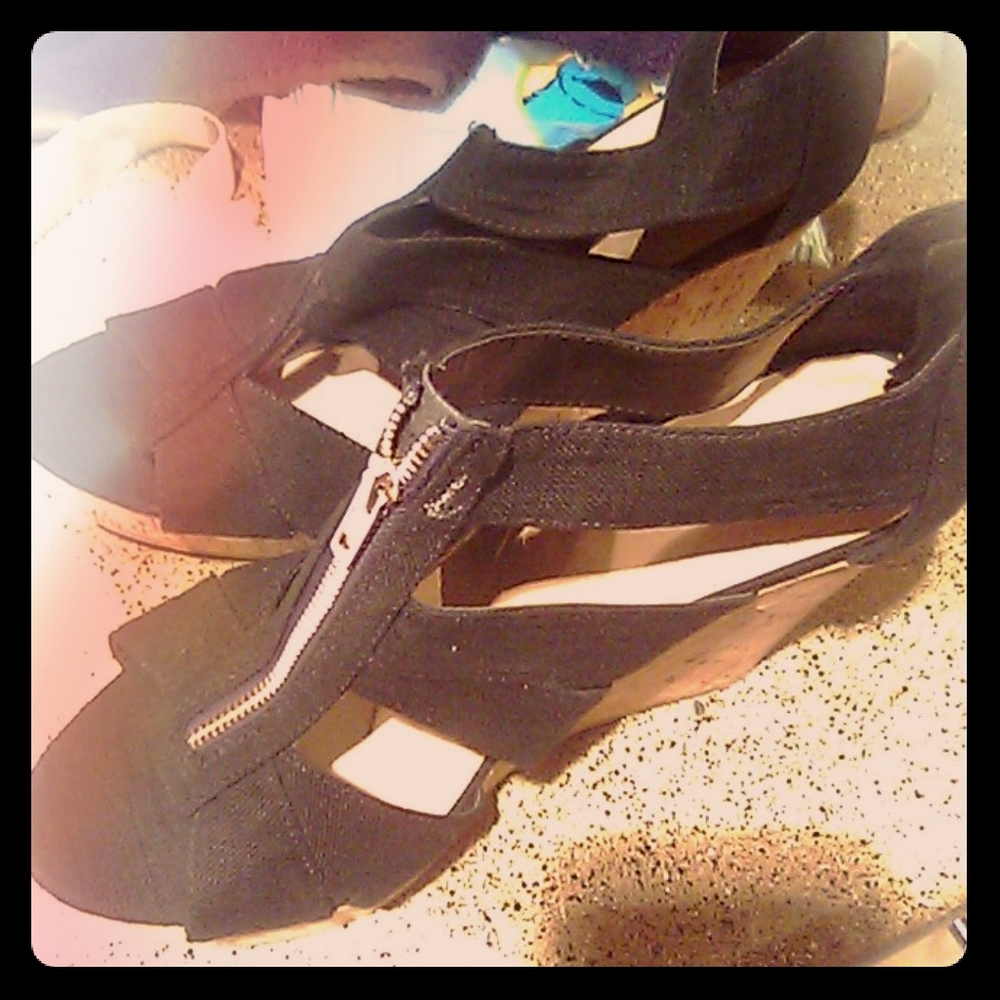 Summer heels